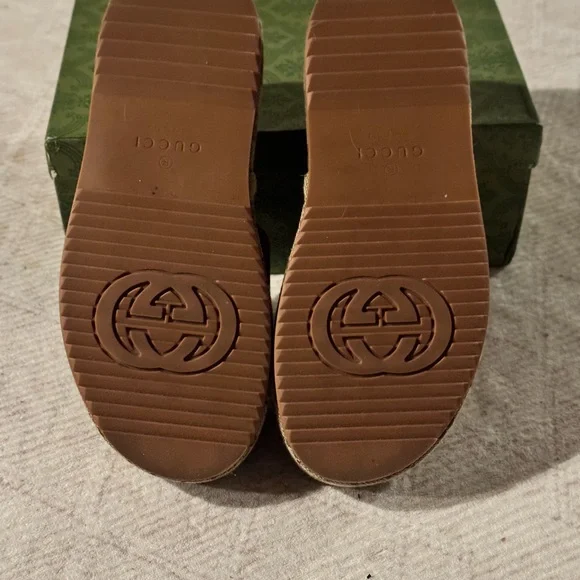 BNWB Canvas Women's platform slide sandal - Picture 9 of 11